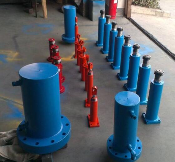 如何降(jiang)低液壓油(yóu)缸的損壞(huai)程度